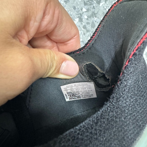 Adidas Ultraboost 22 Parley Black Magic Grey Running Shoes Mens Size 11 - Picture 4 of 8